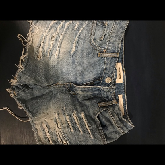 Pacsun distressed shorts - Picture 1 of 4